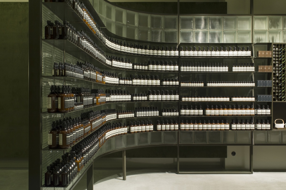 發(fā)現(xiàn)男士專屬護(hù)膚產(chǎn)品的重要性